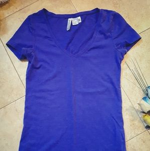 🆓FREE🎁WITH PURCHASE 2+ ITEMS Divided T-Shirt